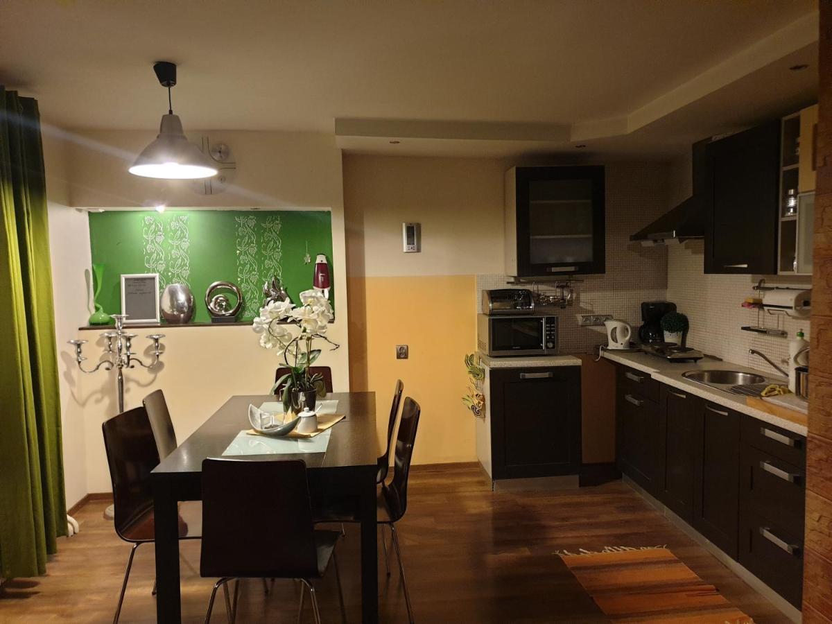 Sloneczne Apartamenty Krościenko Exteriör bild