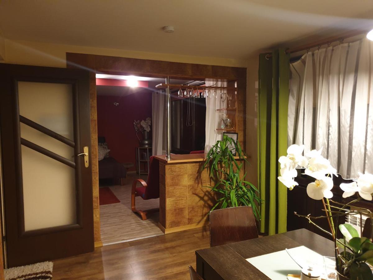 Sloneczne Apartamenty Krościenko Exteriör bild