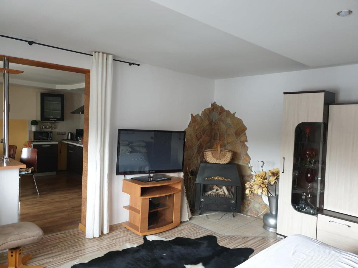 Sloneczne Apartamenty Krościenko Exteriör bild