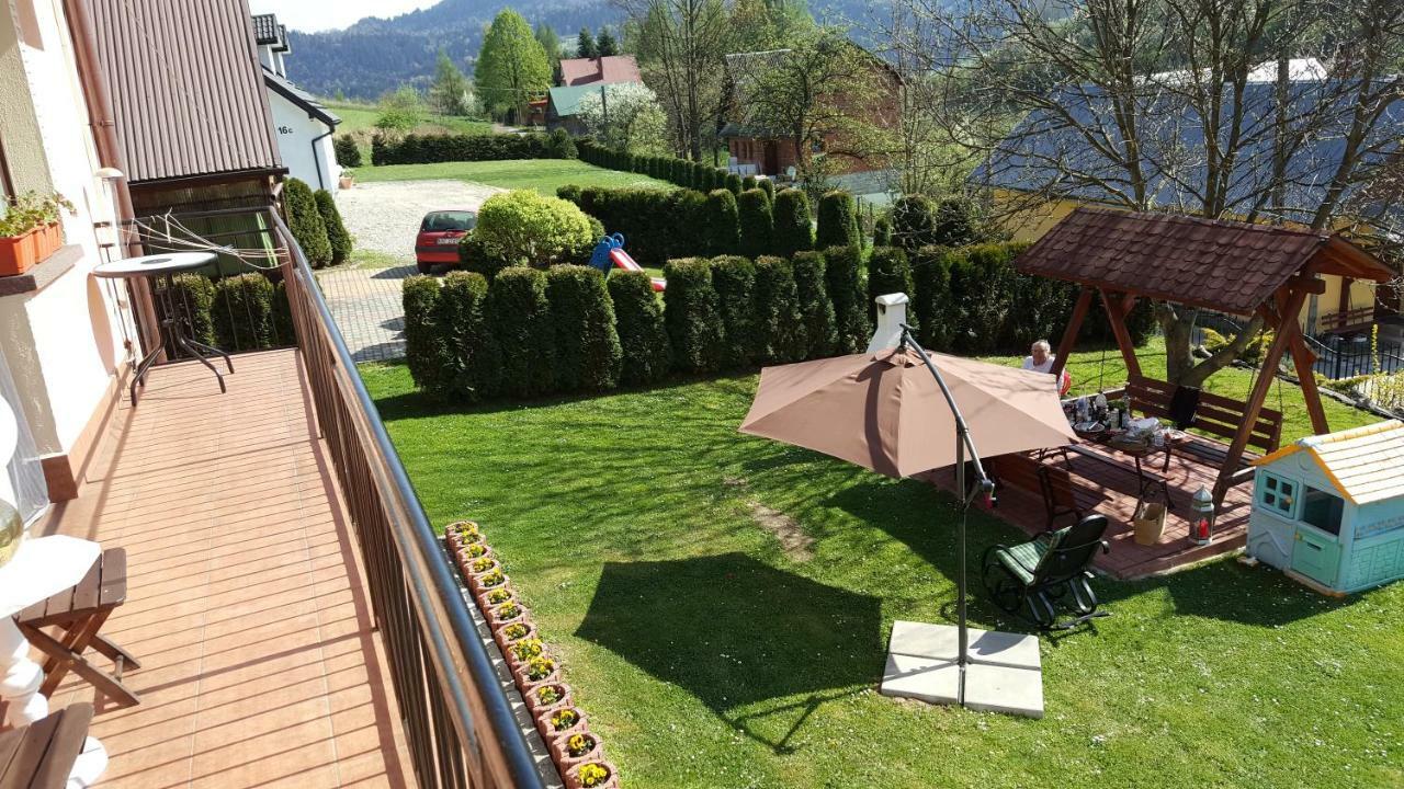 Sloneczne Apartamenty Krościenko Exteriör bild